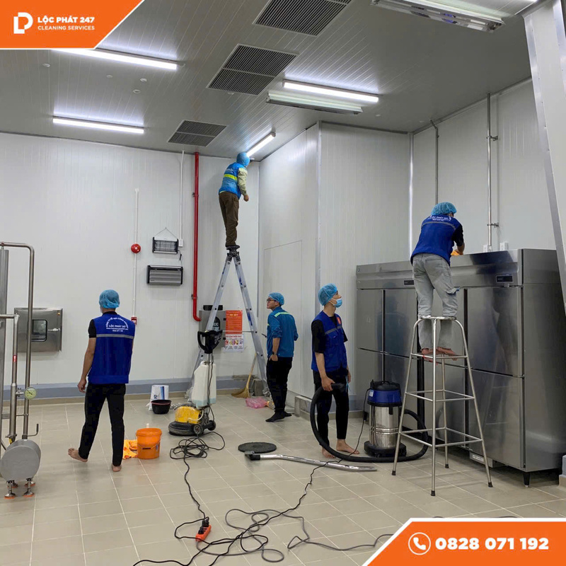 Dịch vụ vệ sinh công nghiệp - Vệ Sinh Lộc Phát 247 - Công Ty TNHH Thương Mại Dịch Vụ Lộc Phát 247
