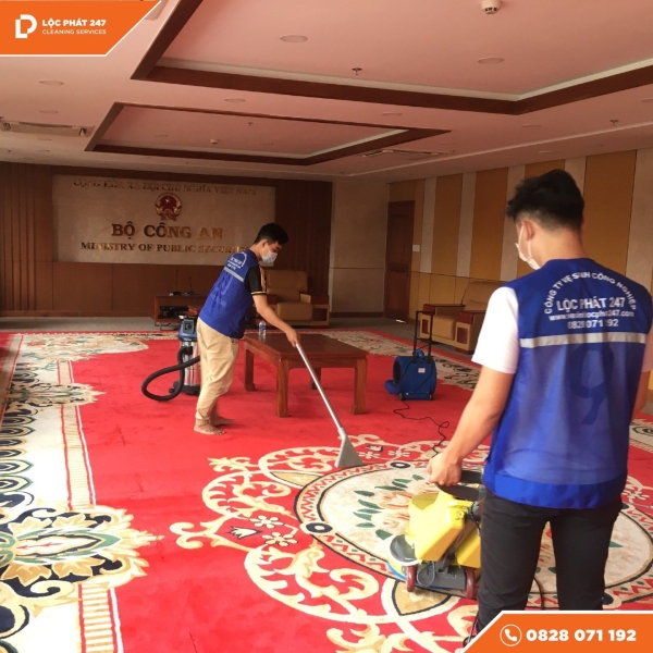 Dịch vụ vệ sinh nhà cửa, văn phòng - Vệ Sinh Lộc Phát 247 - Công Ty TNHH Thương Mại Dịch Vụ Lộc Phát 247