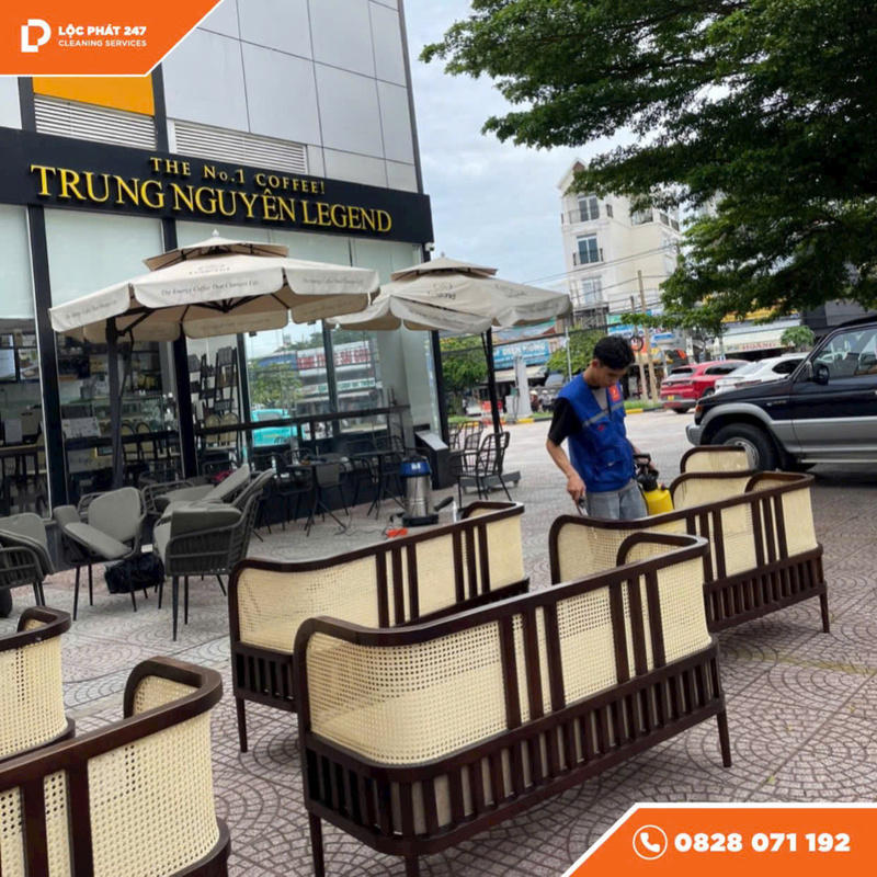 Dịch vụ vệ sinh nhà hàng - Vệ Sinh Lộc Phát 247 - Công Ty TNHH Thương Mại Dịch Vụ Lộc Phát 247