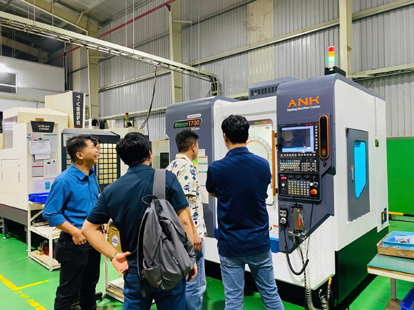 Hoạt động công ty - CNC An Khang - Công Ty TNHH Cơ Khí Chính Xác An Khang