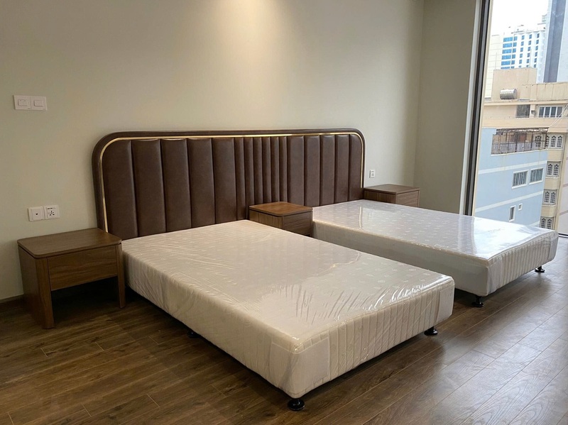 Divang khách sạn (Thay giường) - Chăn Ga Gối Đệm GOLDSILK - Công Ty Cổ Phần Nội Thất Khách Sạn GOLDSILK