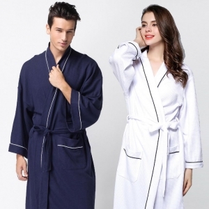 Áo choàng tắm khách sạn - Chăn Ga Gối Đệm GOLDSILK - Công Ty Cổ Phần Nội Thất Khách Sạn GOLDSILK