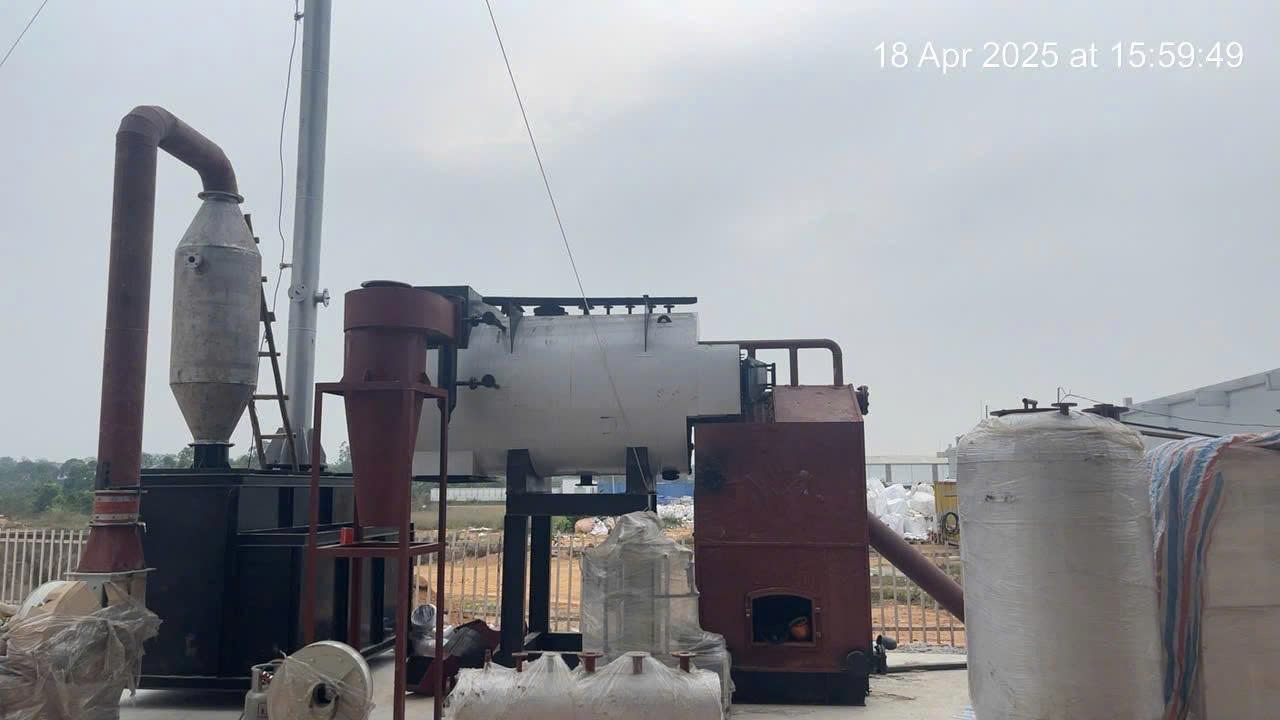 Hình ảnh lắp đặt lò - Lò Hơi Mayzer - Công Ty TNHH Kỹ Thuật Và Năng Lượng Mayzer Việt Nam