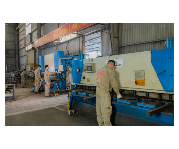 Thi công cơ điện