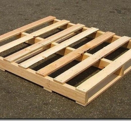 Pallet gỗ