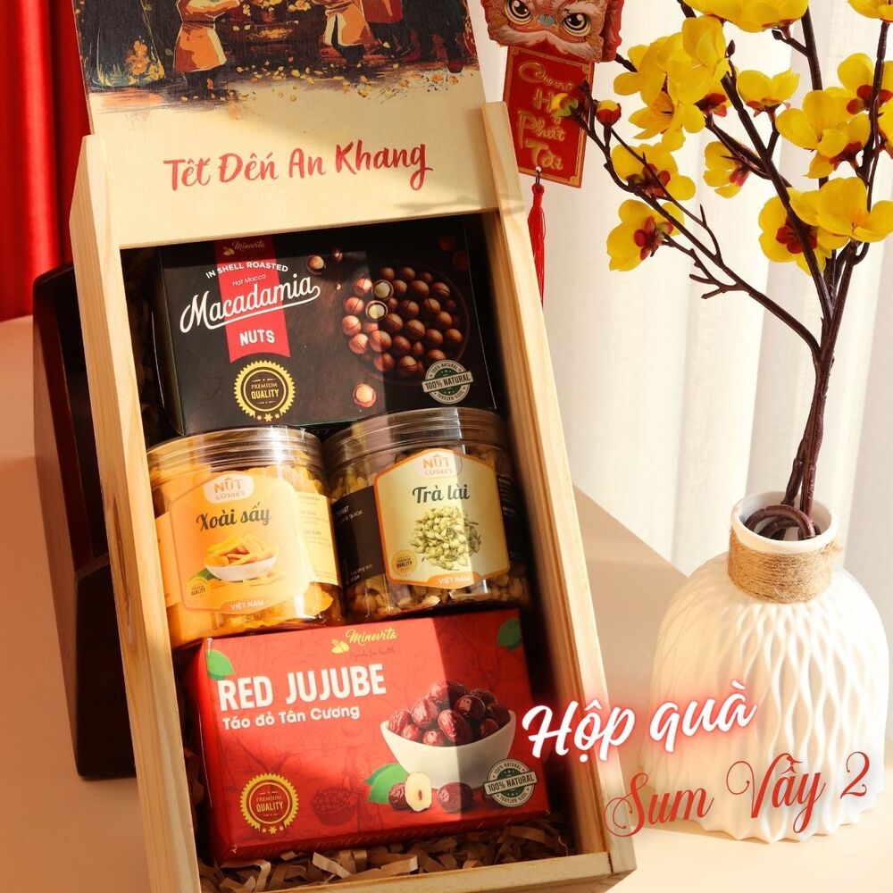 Hộp quà tết sung vầy - Nut Corner - Công Ty TNHH Vườn Hạt