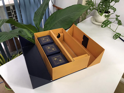 Hộp cứng cao cấp - Bao Bì Miền Bắc - Công Ty Cổ Phần Sản Xuất Bao Bì Miền Bắc