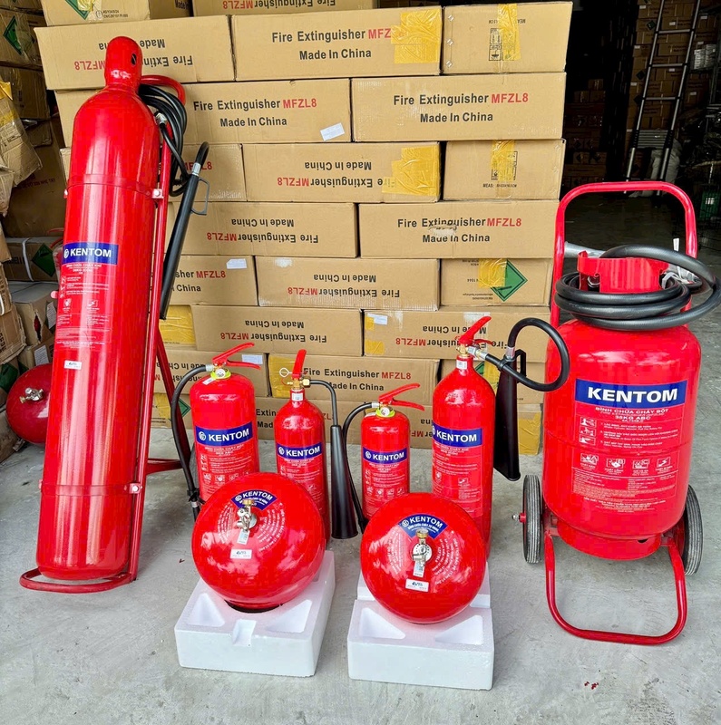 Bình chữa cháy - PCCC Đức Phước Thịnh - Công Ty TNHH Thiết Bị Phòng Cháy Chữa Cháy Đức Phước Thịnh
