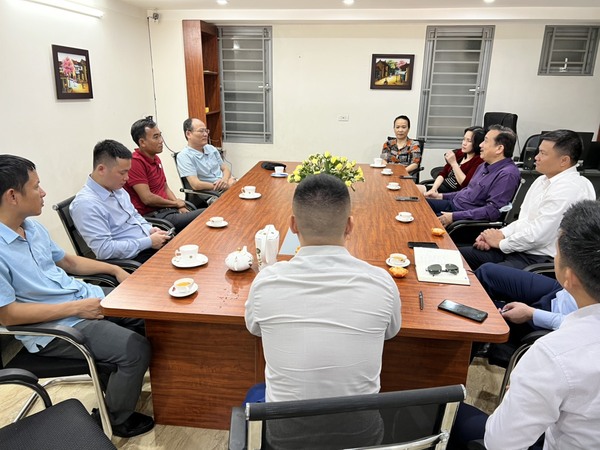 Hình ảnh công ty Hiến Thành