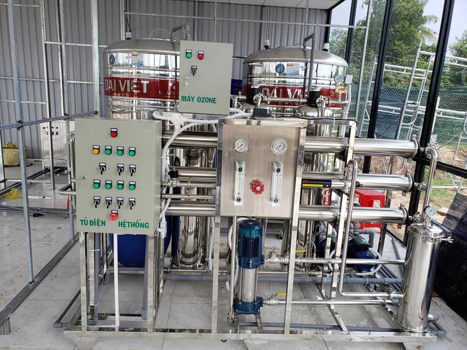 Máy lọc nước RO
