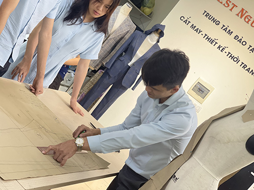Đào tạo cắt may, thiết kế