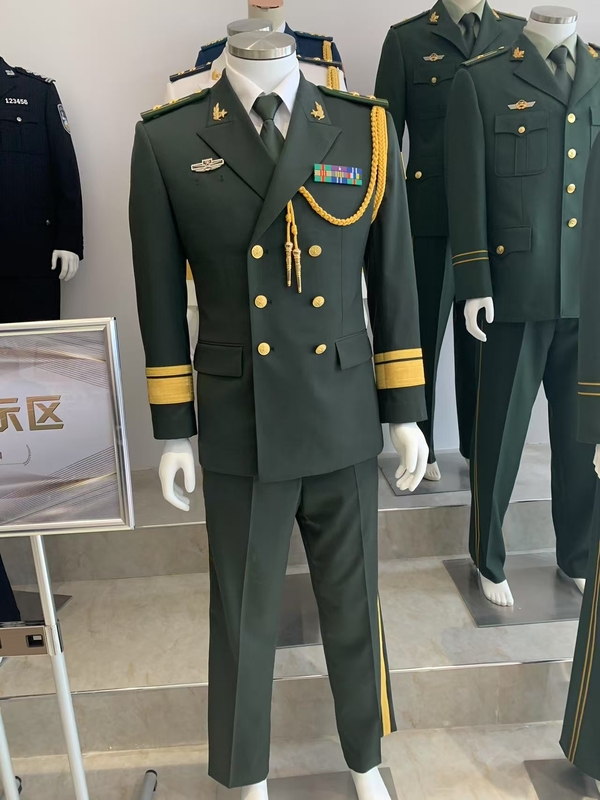 Vải Vest