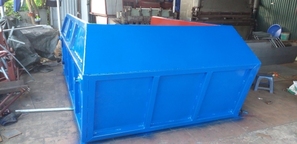 Xe gom rác - Môi Trường Quang Minh - Công Ty TNHH Công Nghiệp Môi Trường Quang Minh