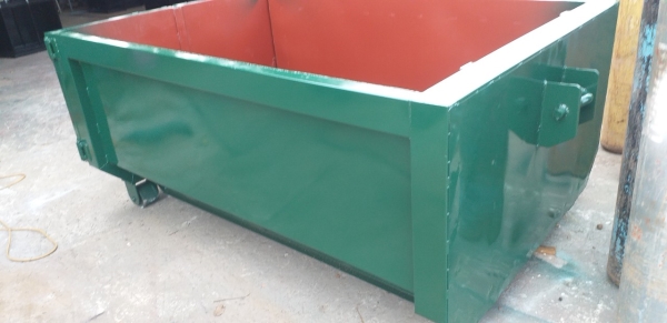 Xe gom rác - Môi Trường Quang Minh - Công Ty TNHH Công Nghiệp Môi Trường Quang Minh