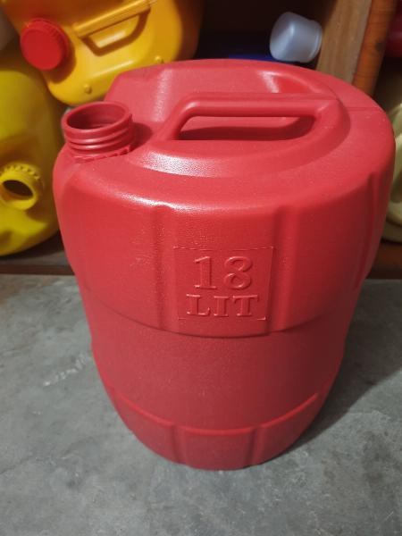 Can nhựa 18L đựng dầu - Nhựa Thiên Phong - Công Ty TNHH Xúc Tiến Thương Mại Thiên Phong