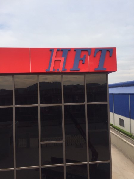 Bảng hiệu quảng cáo