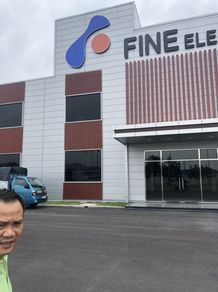 Bảng hiệu công ty