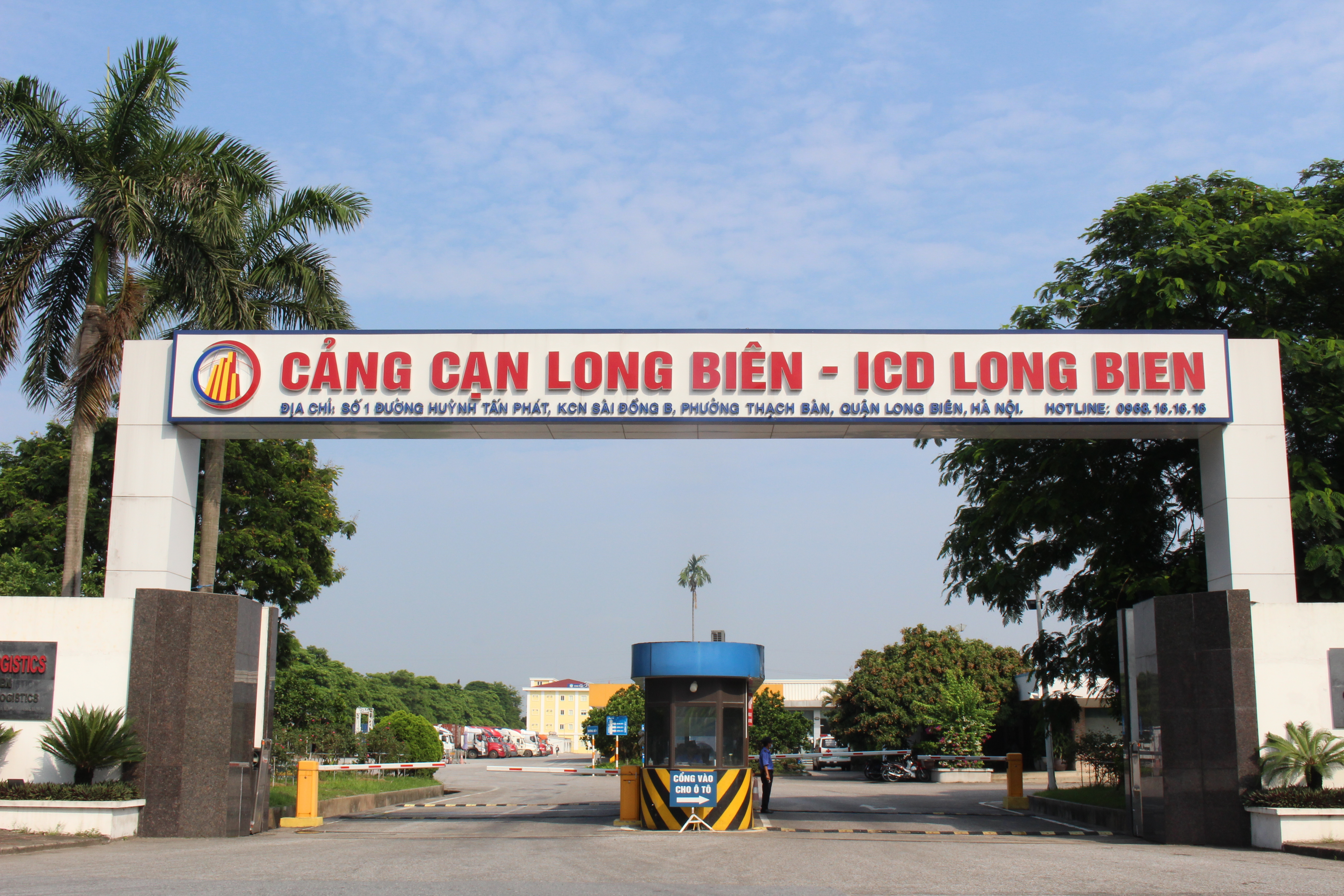 Dịch vụ cảng cạn - Long Biên