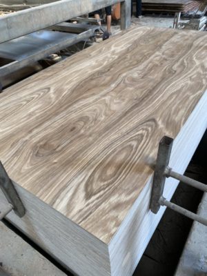 Ván Veneer