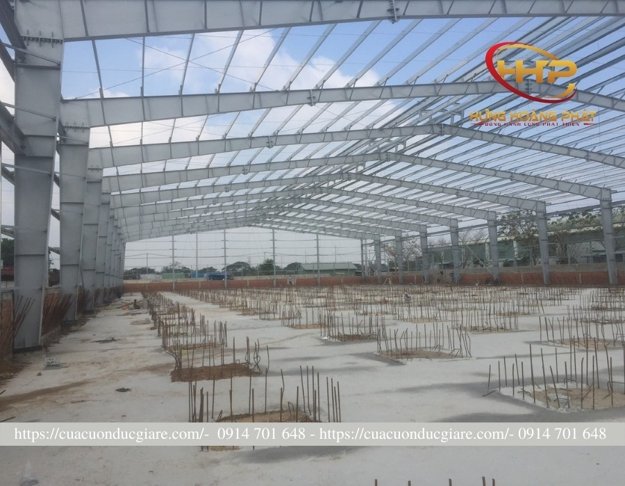 Nhà xưởng thép tiền chế tại KCN Long Khánh - Nhà Xưởng Thép Tiền Chế Hưng Hoàng Phát - Công Ty TNHH MTV Cơ Khí Xây Dựng Hưng Hoàng Phát