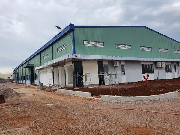 Nhà xưởng thép tiền chế - Nhà Xưởng Thép Tiền Chế Hưng Hoàng Phát - Công Ty TNHH MTV Cơ Khí Xây Dựng Hưng Hoàng Phát