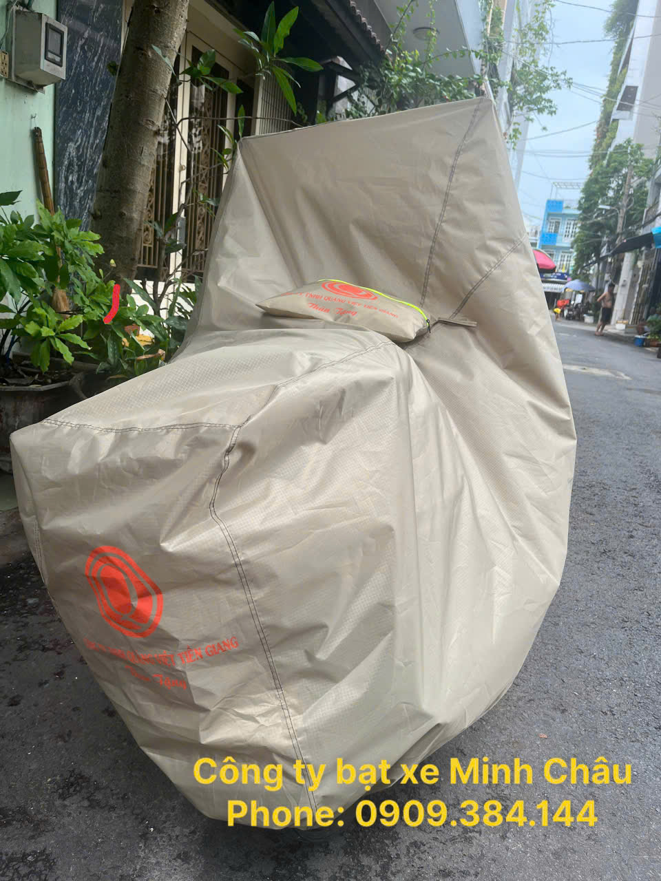 Bạt che xe máy - Bạt Che Xe Minh Châu - Công Ty TNHH Thương Mại Tổng Hợp Xuất Nhập Khẩu Minh Châu