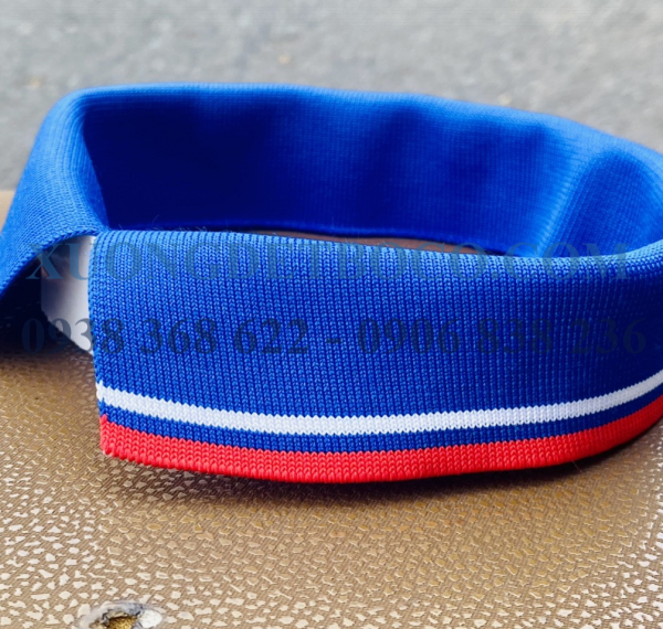 Bo cổ áo kiểu Poly