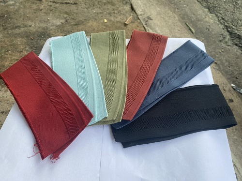 Bo cổ áo kiểu Poly