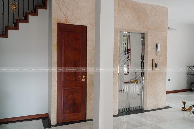 Thang máy gia đình