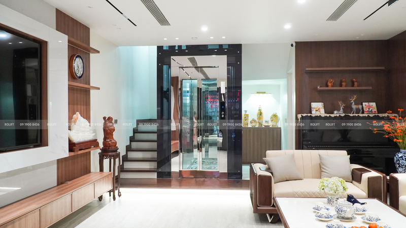 Thang máy gia đình