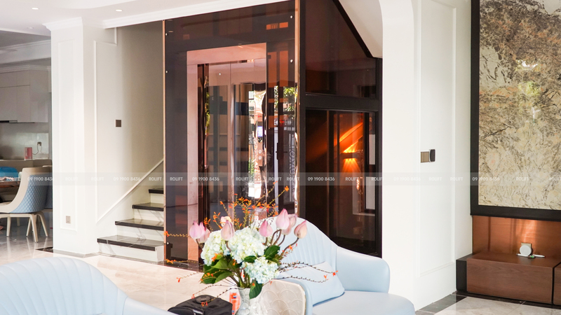 Thang máy gia đình