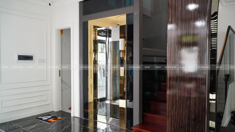 Thang máy gia đình