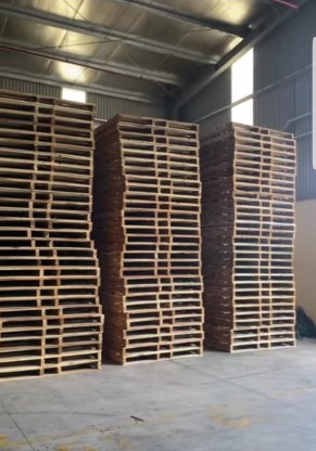 Pallet gỗ - Pallet Gỗ Minh Công - Công Ty TNHH Sản Xuất Và Kinh Doanh Thương Mại Minh Công