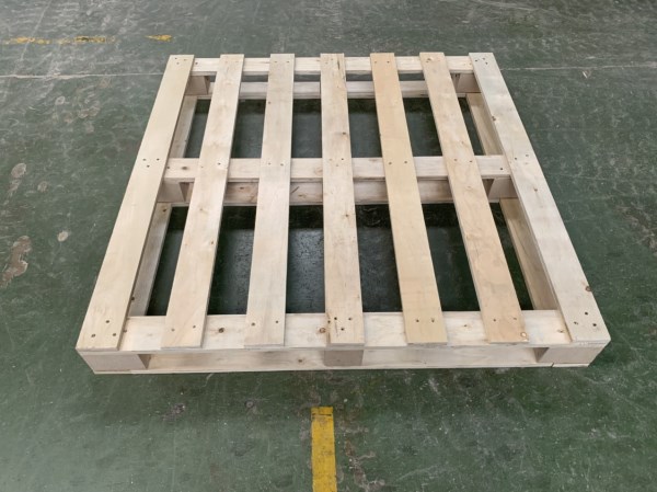 Pallet gỗ - Pallet Gỗ Minh Công - Công Ty TNHH Sản Xuất Và Kinh Doanh Thương Mại Minh Công