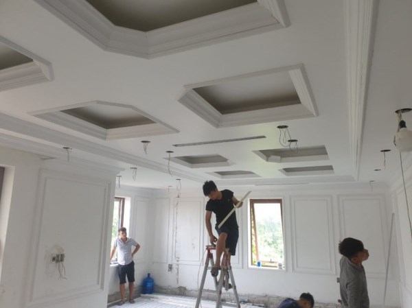 Thi công phào chỉ - Xây Dựng Anh Đức - Công Ty TNHH Xuất Nhập Khẩu Và Thương Mại Anh Đức