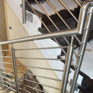 Cầu thang inox - Công Ty Cổ Phần Đầu Tư Xây Dựng Và Cơ Khí ánh Dương