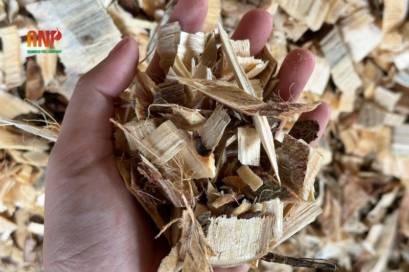 Củi trấu, viên nén gỗ, dăm gỗ, mùn cưa - Viên Nén Gỗ, Viên Nén Trấu, Bã Điều An Nguyên Phát - Công Ty TNHH TM DV SX An Nguyên Phát