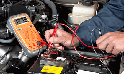 Dịch vụ thay ắc quy ô tô - Phi Long Auto - Công Ty TNHH TM DV Ô Tô Phi Long
