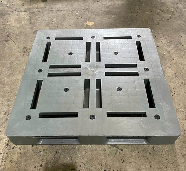 Pallet nhựa
