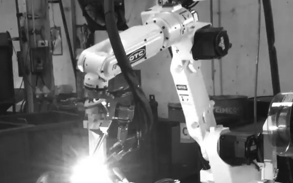 Hàn inox bằng robot