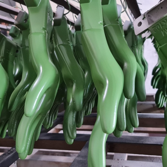 Khuôn găng tay - Phủ Chống Dính Hảo Tiến Phát - Công Ty TNHH Thương Mại Dịch Vụ Hảo Tiến Phát