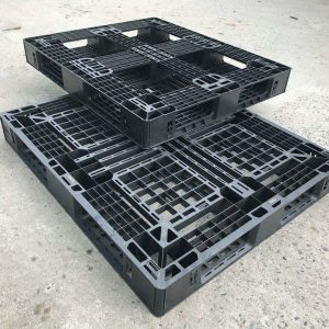 Pallet nhựa đóng hàng xuất khẩu