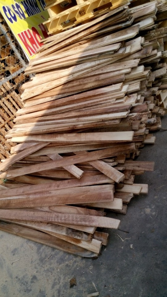 Gỗ tạp xẻ theo yêu cầu