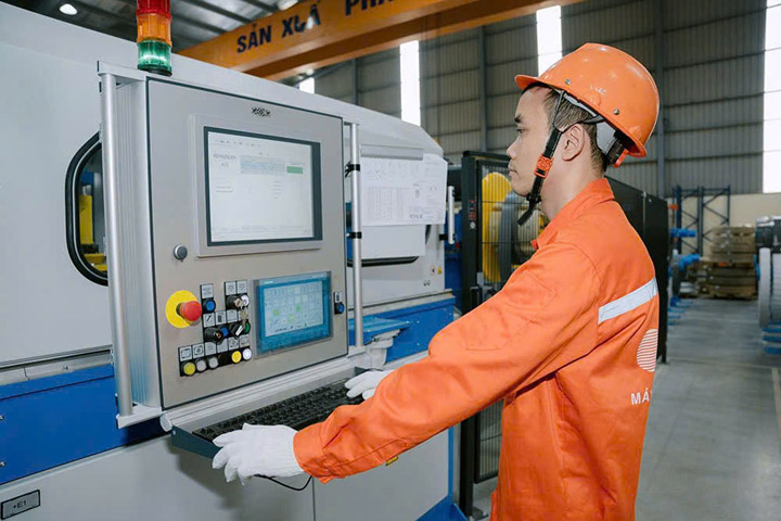 Catalogue công ty Thiết Bị Điện Hà Nội - Máy Biến áp LE, Máy Biến Thế LE  - Công Ty Cổ Phần Sản Xuất Thiết Bị Điện Hà Nội