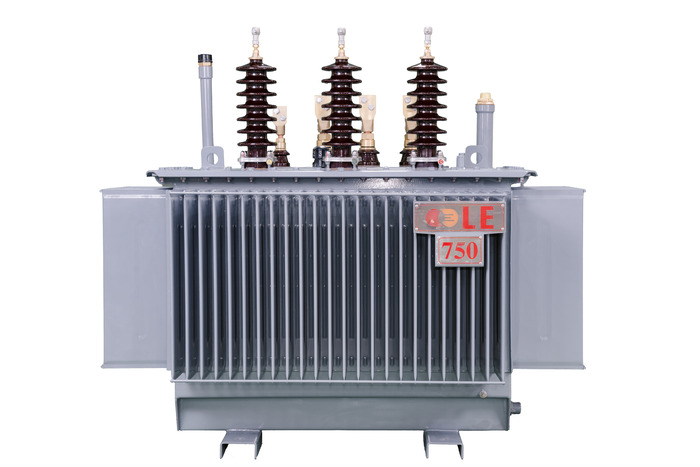 Máy biến áp kiểu kín