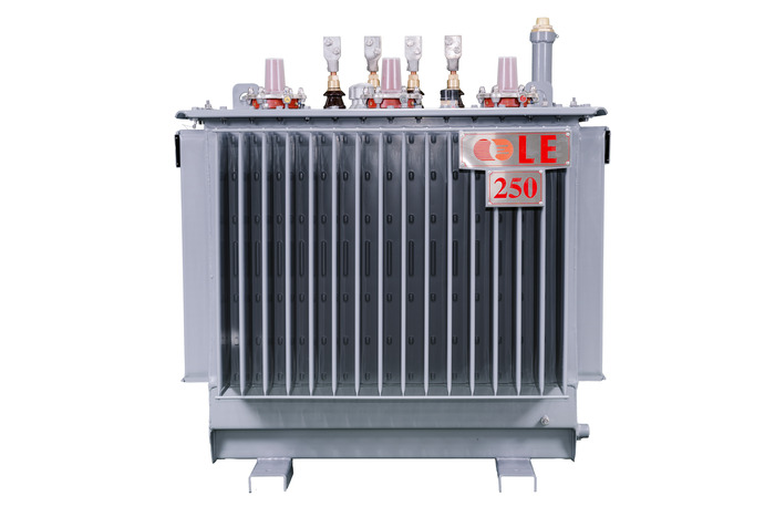 Máy biến áp kiểu kín