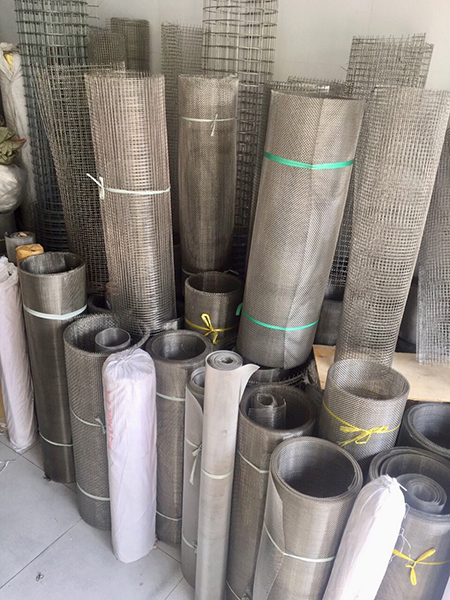 Lưới lọc inox 201 - Lưới Thép Trần Vũ Nguyên - Công Ty TNHH Sản Xuất Và Kinh Doanh Trần Vũ Nguyên