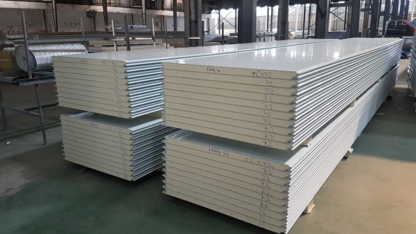 Tấm panel cách nhiệt - Công Ty TNHH Xây Dựng Và Quảng Cáo Đại Nghĩa
