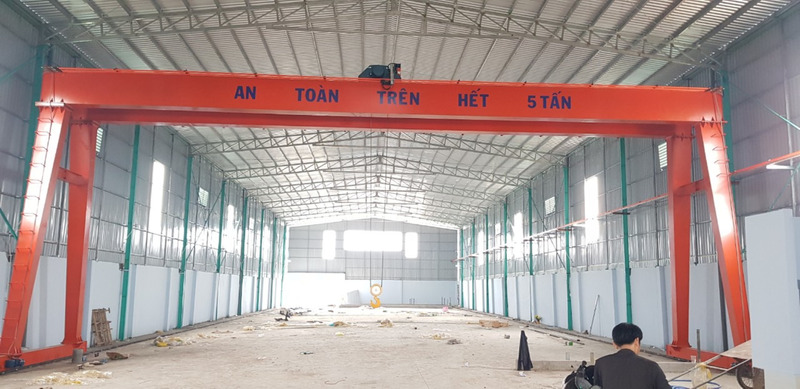 Cổng trục dầm đôi