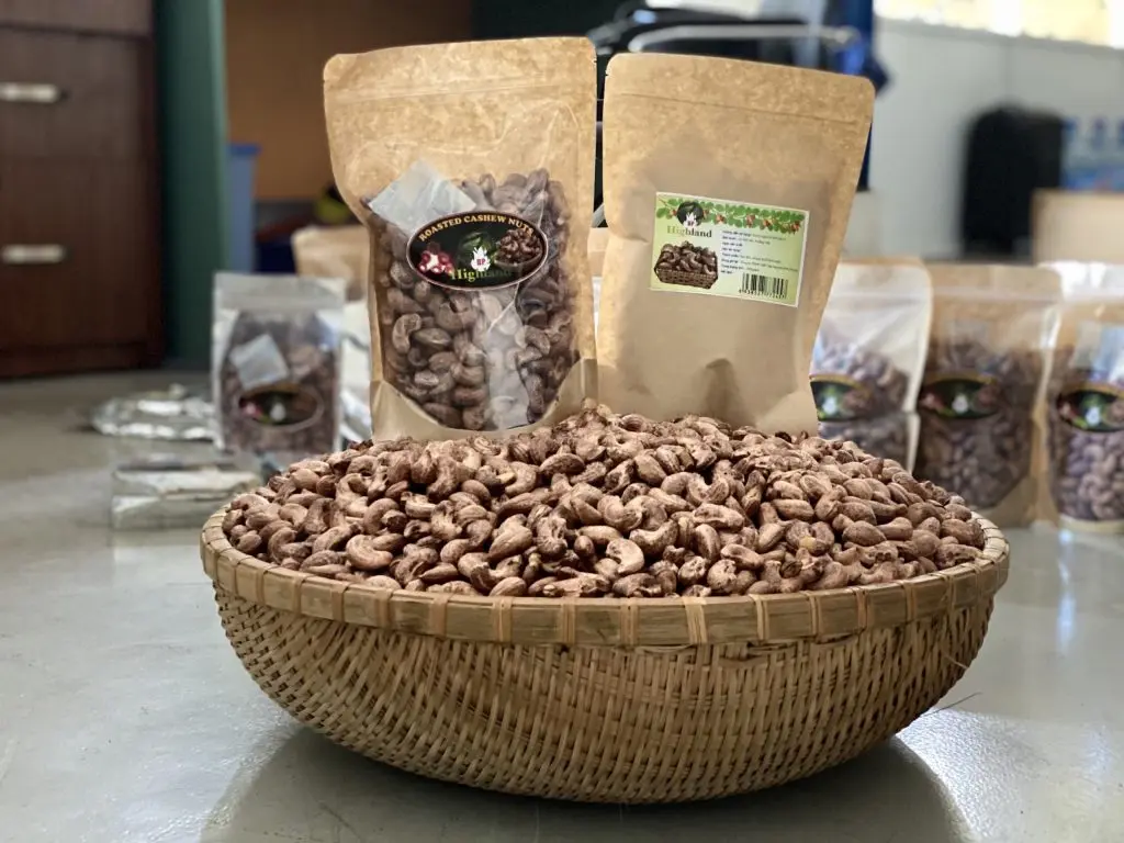 Hạt điều rang muối - Công Ty TNHH Xuất Nhập Khẩu Cao Nguyên Bình Phước